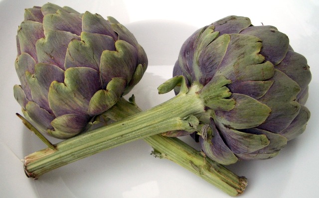 Légumes bios de saison : Artichaut violet
